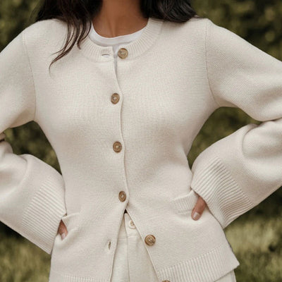 Callie | Klassieke geknoopte cardigan 