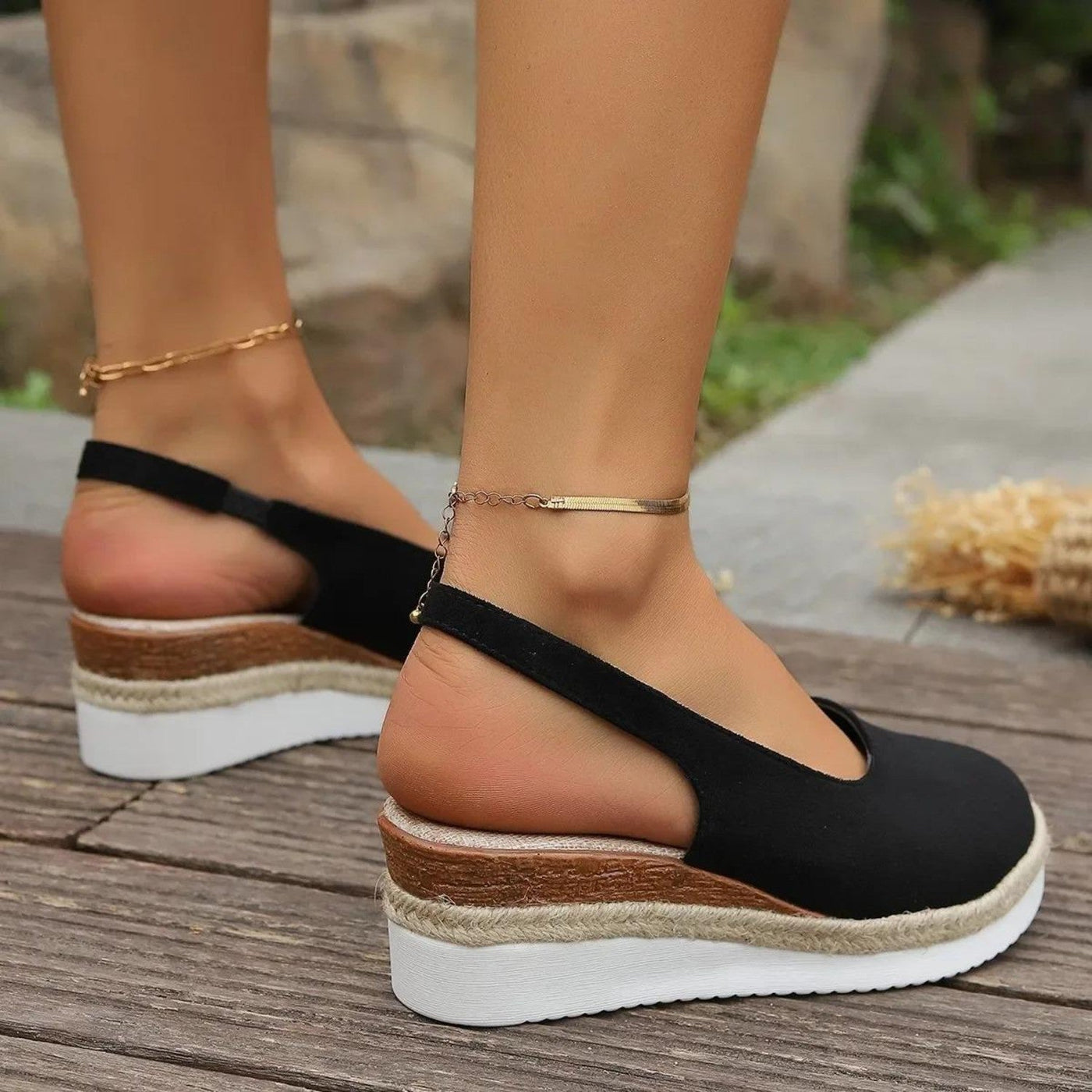 Anika™ - Comfortabele sandalen met sleehak 