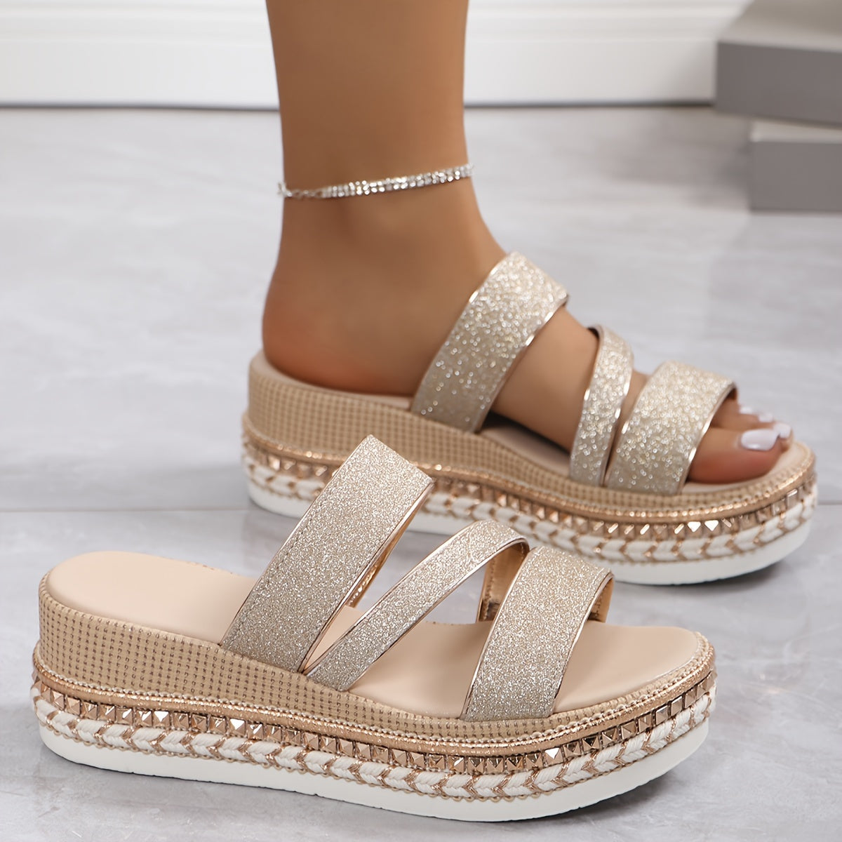 LINDY - Comfortabele lentesandalen