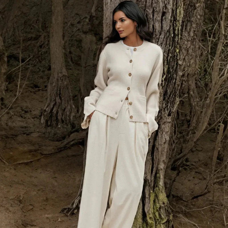 Callie | Klassieke geknoopte cardigan 