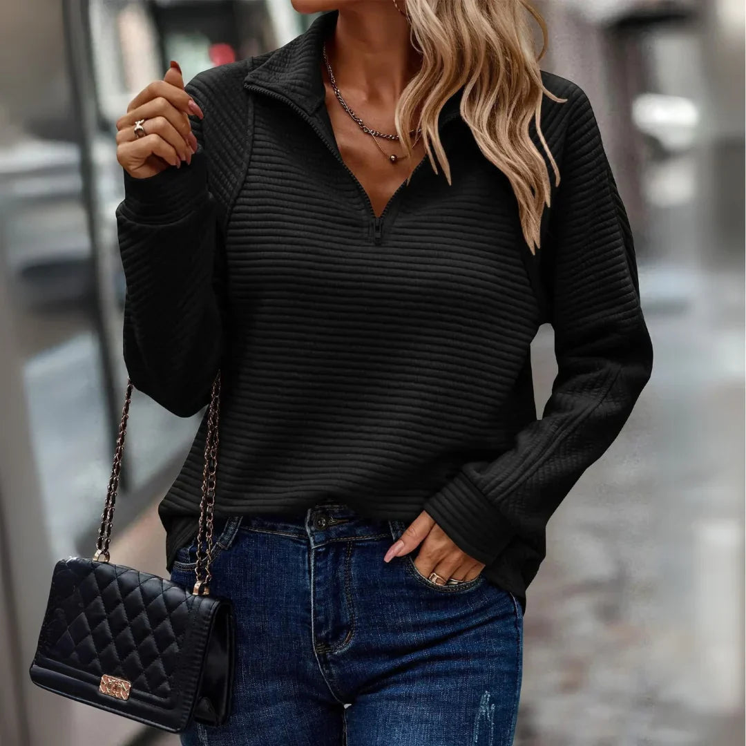 Helena | Trui met halve rits en details 